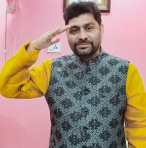 The Trinamool Congress is in an awkward position over the obscene poster incident, and a minority leader is at the center of the discussion.