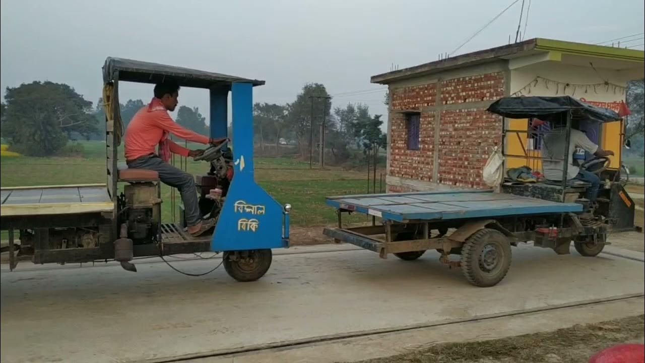 The city is being overwhelmed by unlicensed motorboats; toxic fumes are engulfing the city.